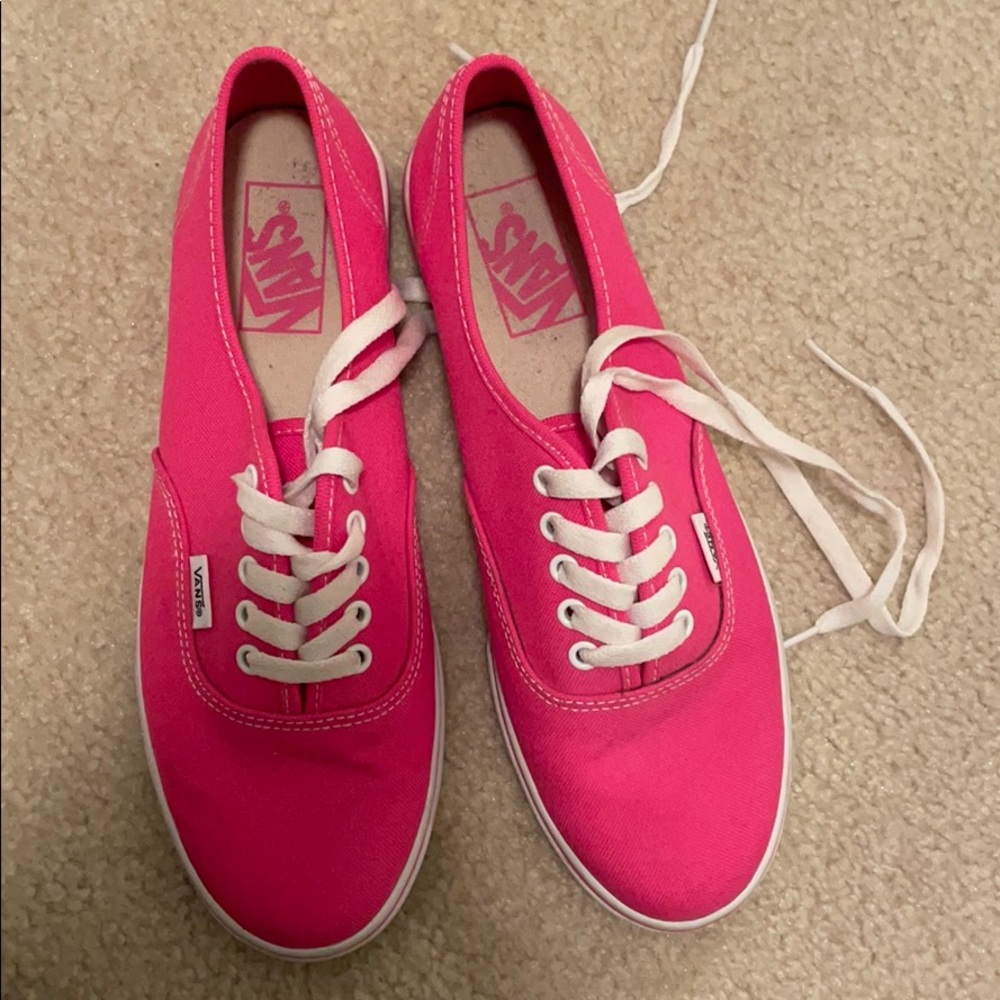 Vans - Picture 3 of 3